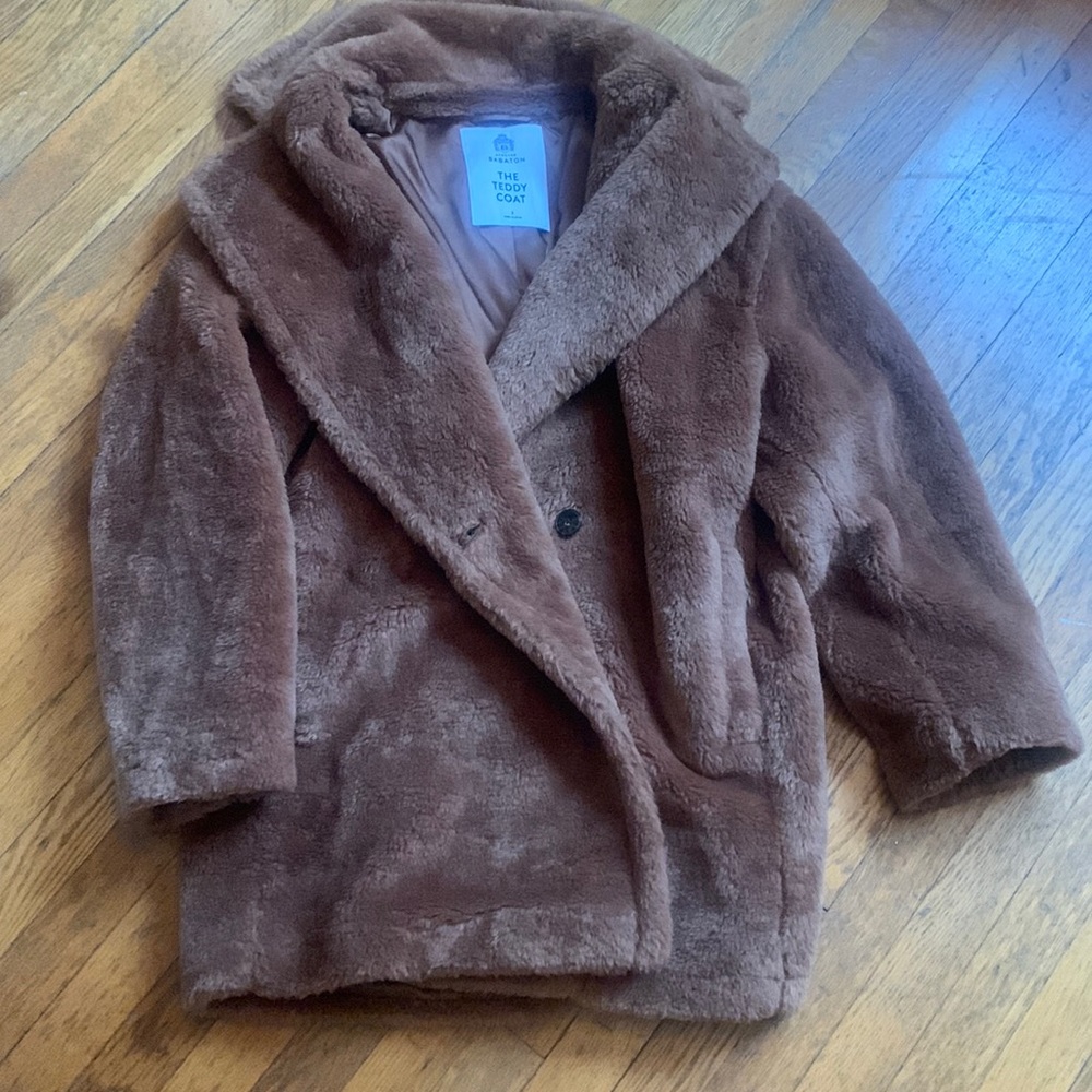 Aritiza Babaton Short Teddy Coat
